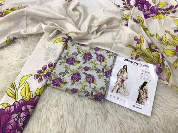 Alkaram 3PC Printed Lawn Eid Suit 2025 | Voil Lawn Dupatta - Image 2