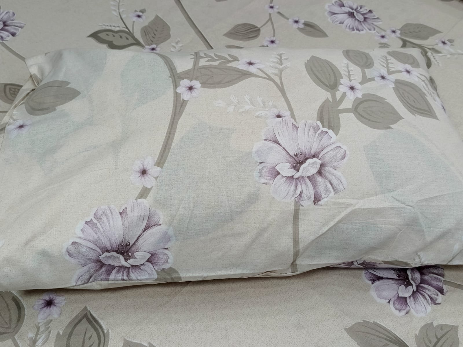 3PC Export Cotton Bedsheet Set | King Size Soft Fabric 2025 - Image 2