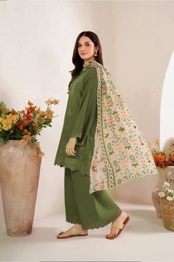 3PC Chikankari Lawn Suit | SAPPHIRE Eid ’25 | 90/80 - Image 2